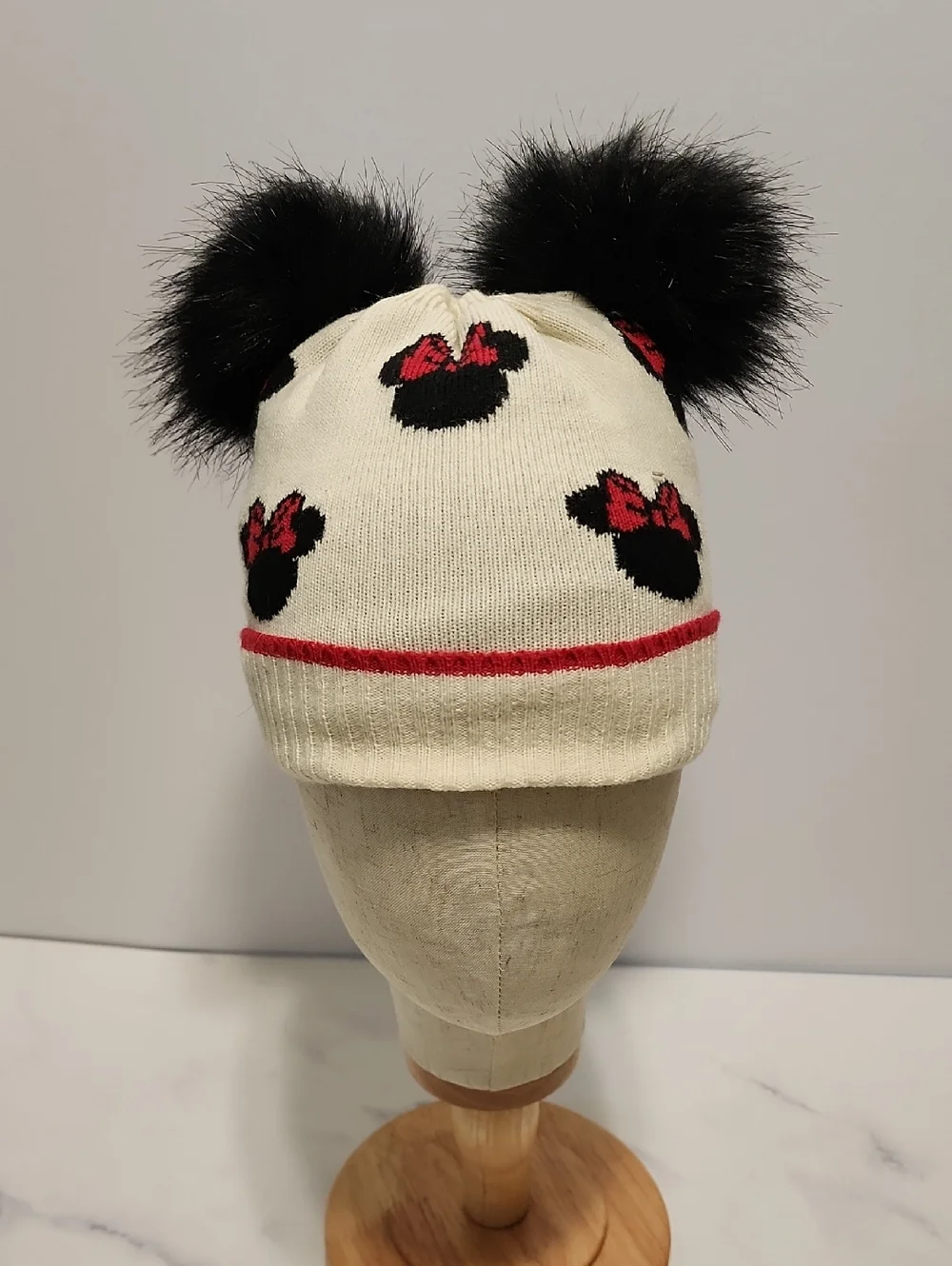 Gap Disney  Pom-Pom Beanie  Mini Mouse